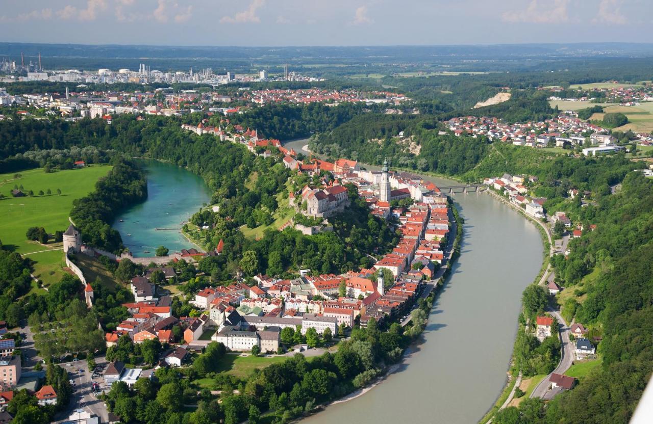 Hotel Post Burghausen Extérieur photo